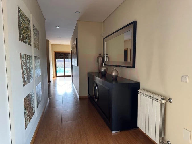 Moradia T3 para Venda em Merelim (São Paio), Panoias e Parada de Tibães Foto 9