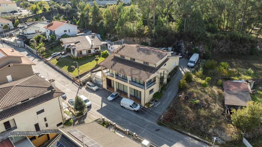 Armazém para Venda em Arnoso (Santa Maria e Santa Eulália) e Sezures Foto 7