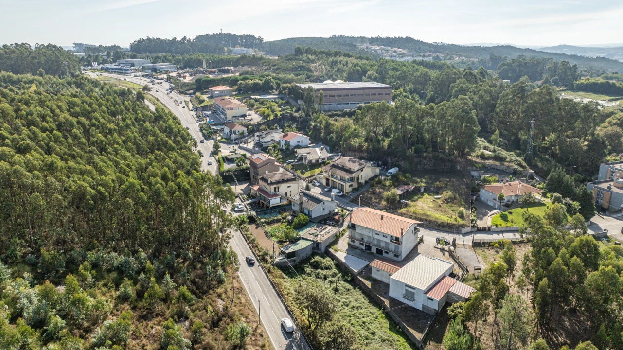 Armazém para Venda em Arnoso (Santa Maria e Santa Eulália) e Sezures Foto 10