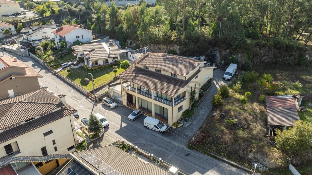 Armazém para Venda em Arnoso (Santa Maria e Santa Eulália) e Sezures Foto 7