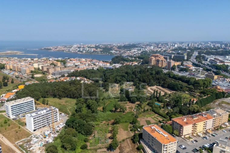 Apartamento T3 para Venda em Canidelo Foto 40