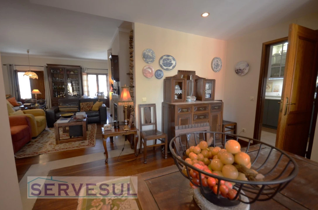 Moradia T3 para Venda em Silves Foto 8