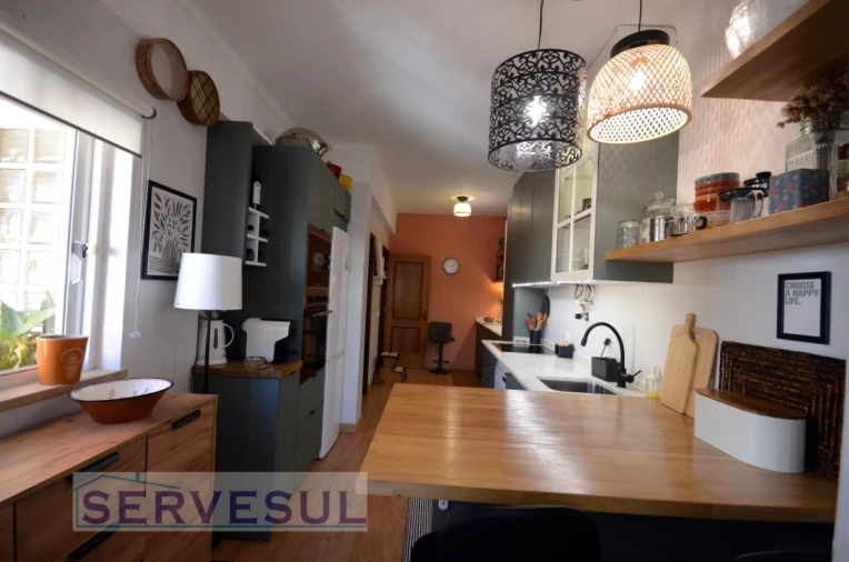 Moradia T3 para Venda em Silves Foto 6