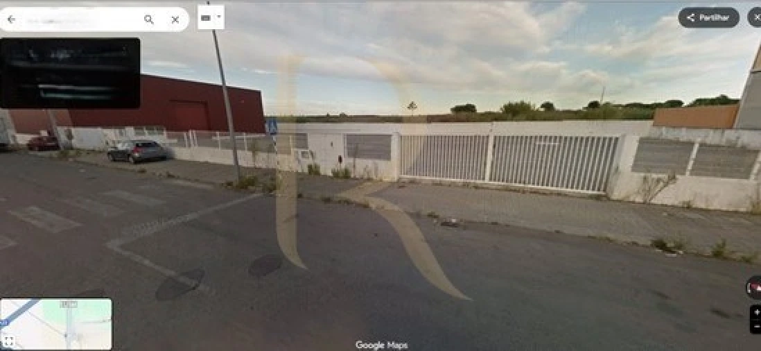Terreno Comércio / Armazém para Venda em Seixal, Arrentela e Aldeia de Paio Pires Foto 2