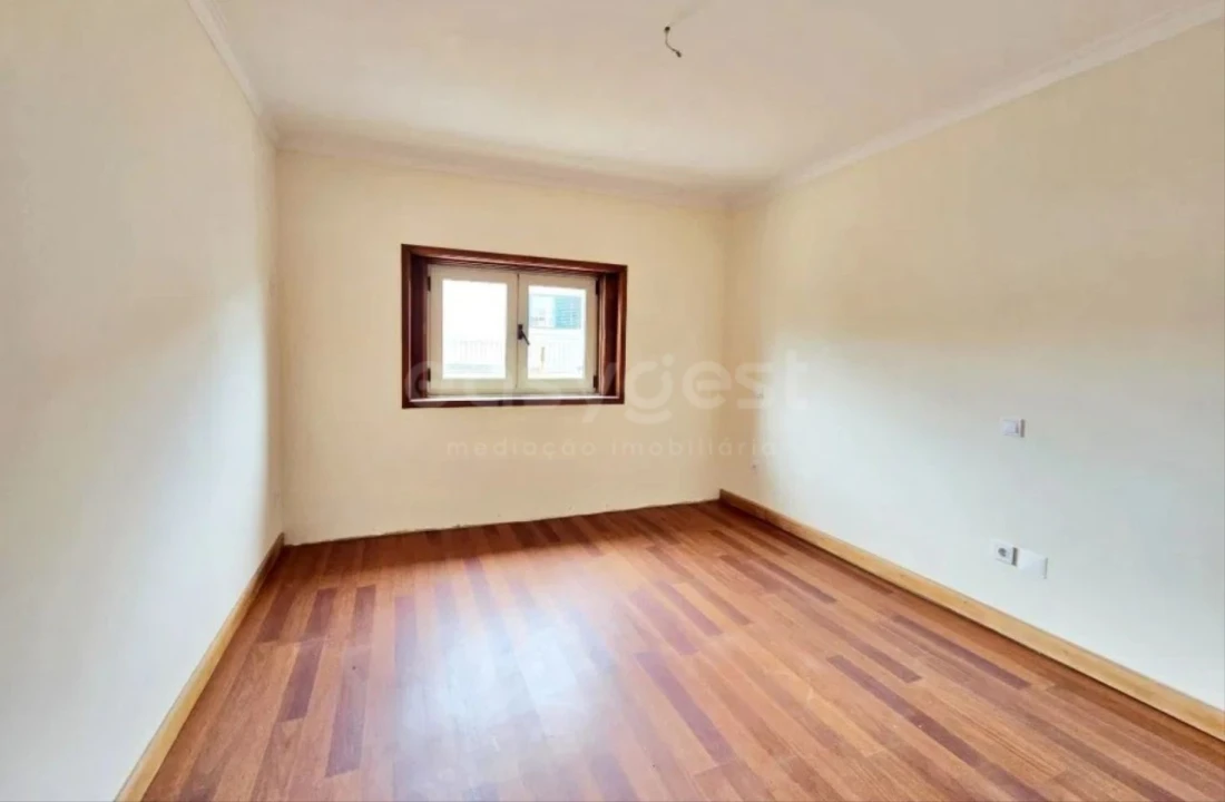 Moradia T3 para Venda em Nine Foto 3