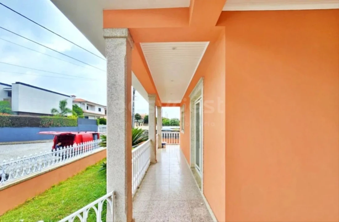 Moradia T3 para Venda em Nine Foto 12