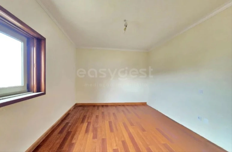 Moradia T3 para Venda em Nine Foto 19