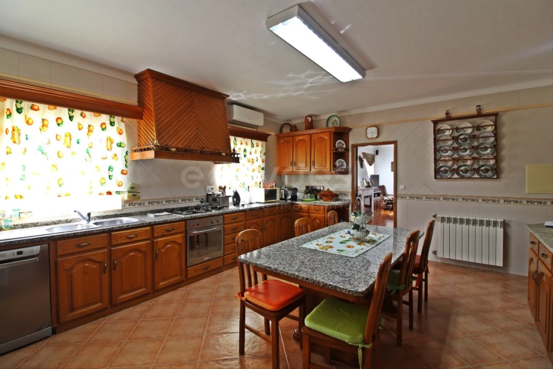 Quinta T6 para Venda em São Bento do Cortiço e Santo Estêvão Foto 11