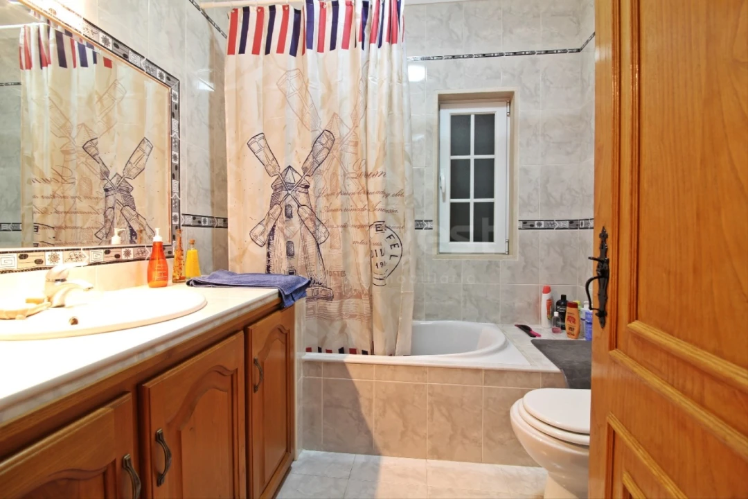 Quinta T6 para Venda em São Bento do Cortiço e Santo Estêvão Foto 28