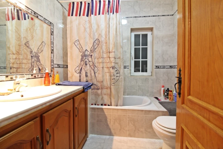 Quinta T6 para Venda em São Bento do Cortiço e Santo Estêvão Foto 28