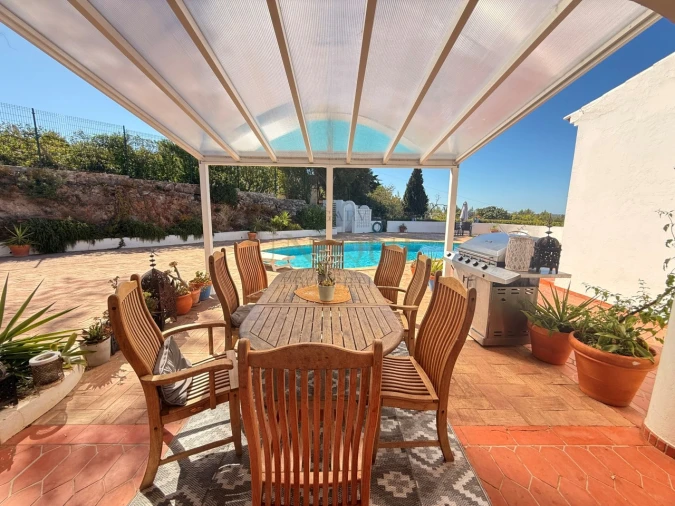 Moradia T4 para Venda em Bensafrim e Barão de São João Foto 10