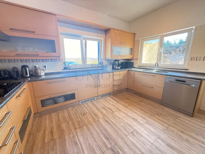 Moradia T4 para Venda em Bensafrim e Barão de São João Foto 16