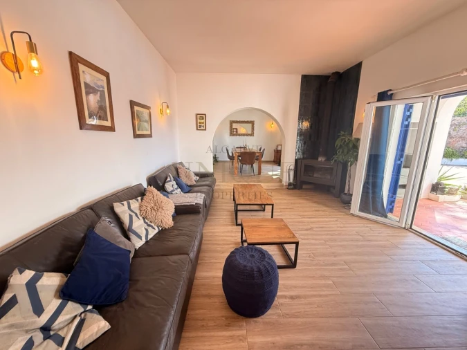 Moradia T4 para Venda em Bensafrim e Barão de São João Foto 8