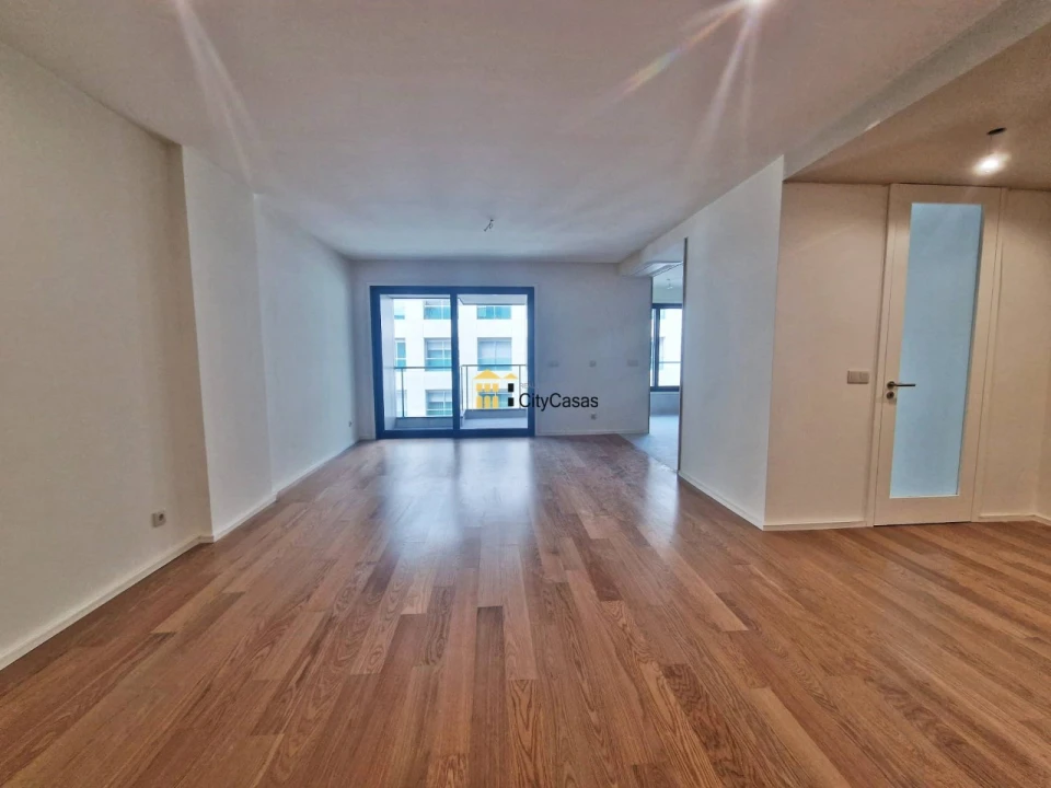 Apartamento T3 para Venda em Cidade da Maia Foto 1