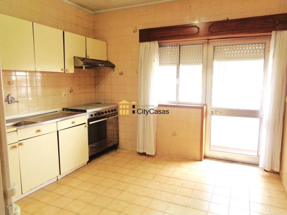 Apartamento T3 para Venda em Rio Tinto Foto 4