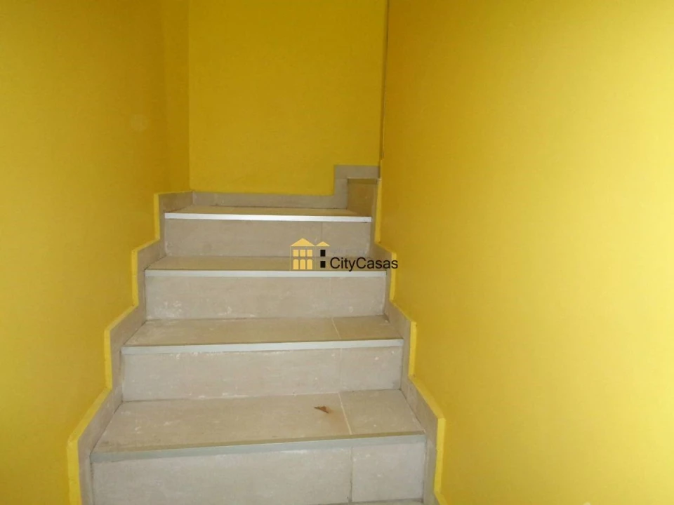 Moradia T5 para Venda em Campanhã Foto 19