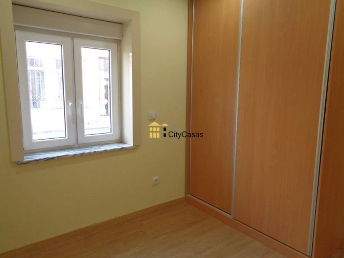 Moradia T5 para Venda em Campanhã Foto 12