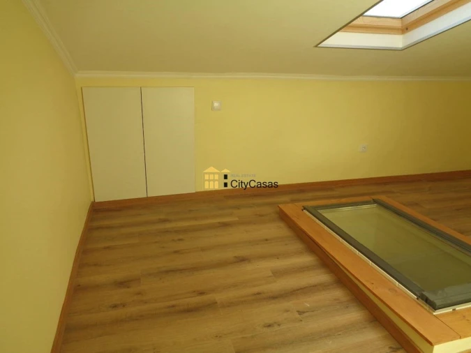 Moradia T5 para Venda em Campanhã Foto 27