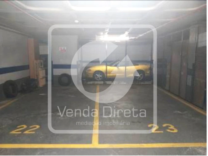 Loja para Venda em Alvalade Foto 14