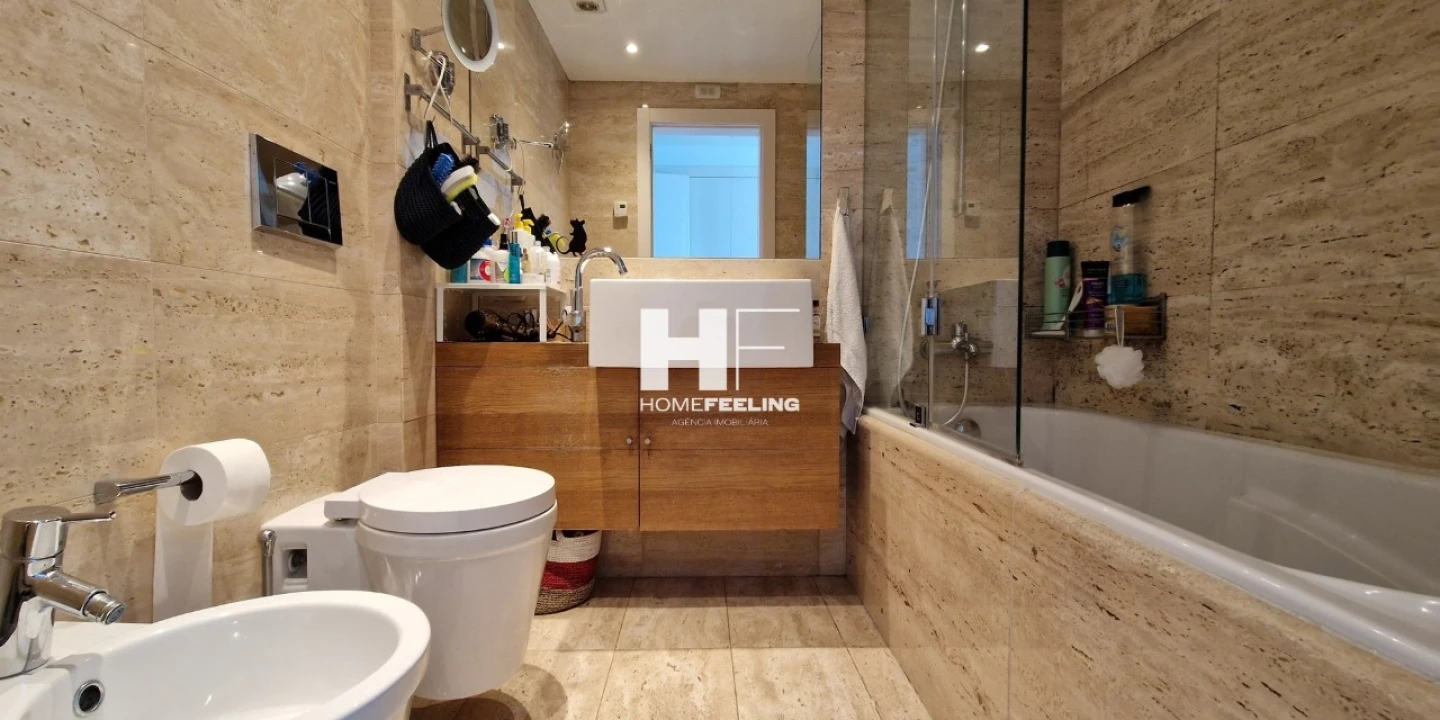 Apartamento T2 para Arrendamento em Algés, Linda-A-Velha e Cruz Quebrada-Dafundo Foto 8