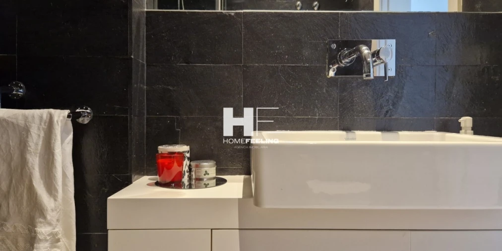 Apartamento T2 para Arrendamento em Algés, Linda-A-Velha e Cruz Quebrada-Dafundo Foto 12