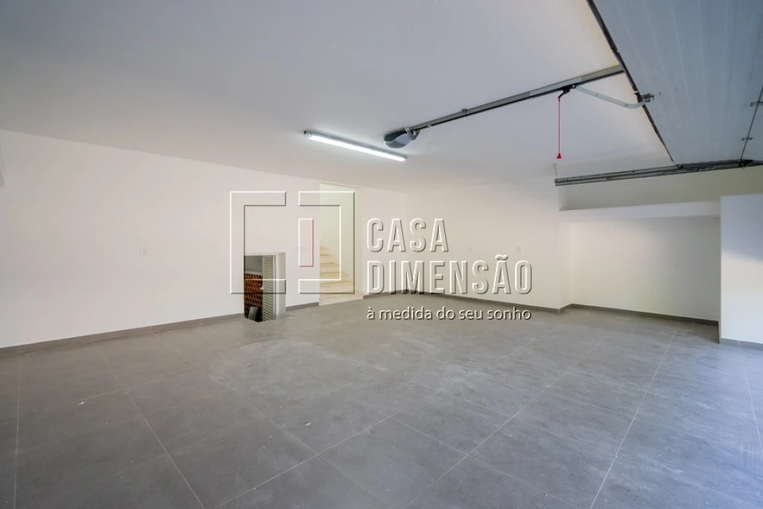 Moradia T4 para Venda em Charneca de Caparica e Sobreda Foto 55