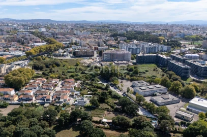 Terreno para Venda em Ramalde