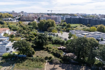 Terreno para Venda em Ramalde