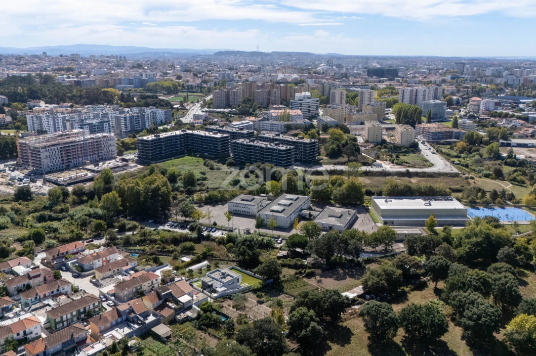 Terreno para Venda em Ramalde Foto 10