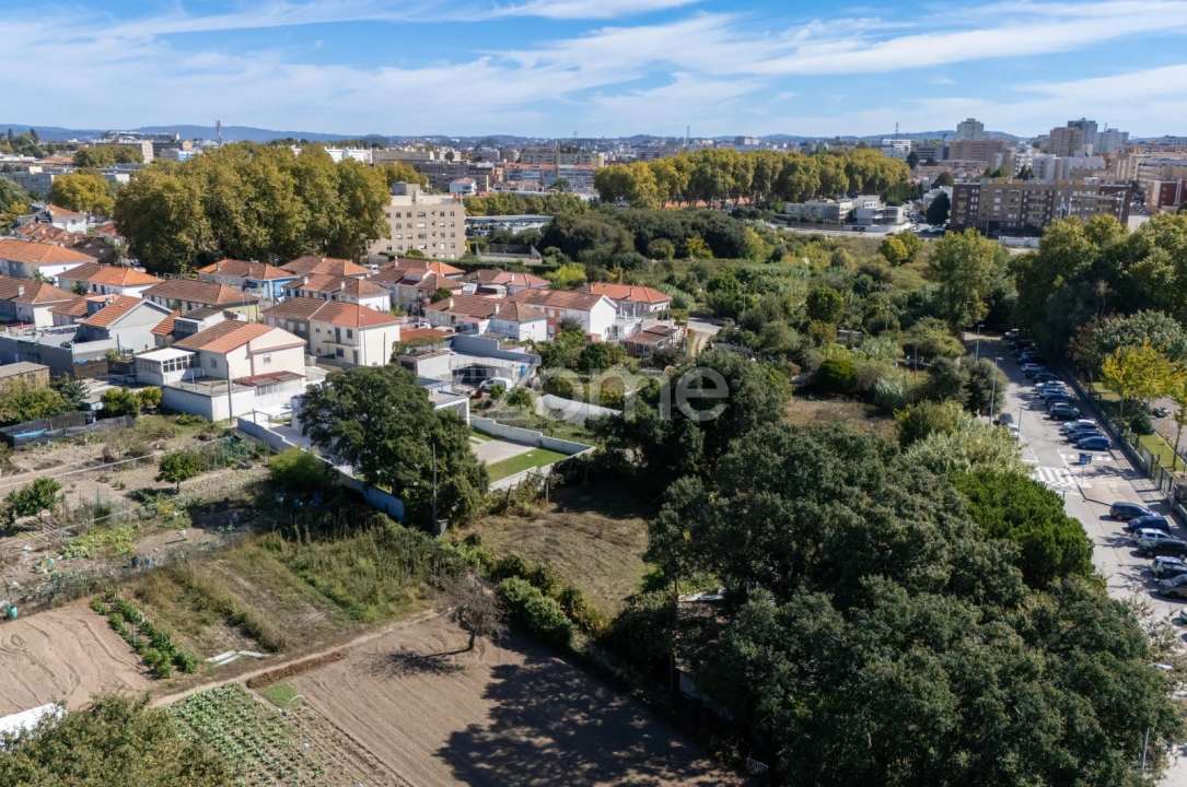 Terreno para Venda em Ramalde Foto 12