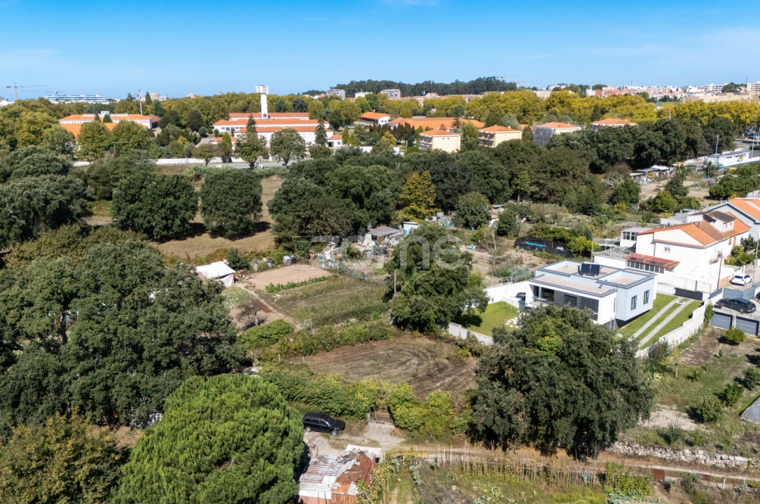Terreno para Venda em Ramalde Foto 17
