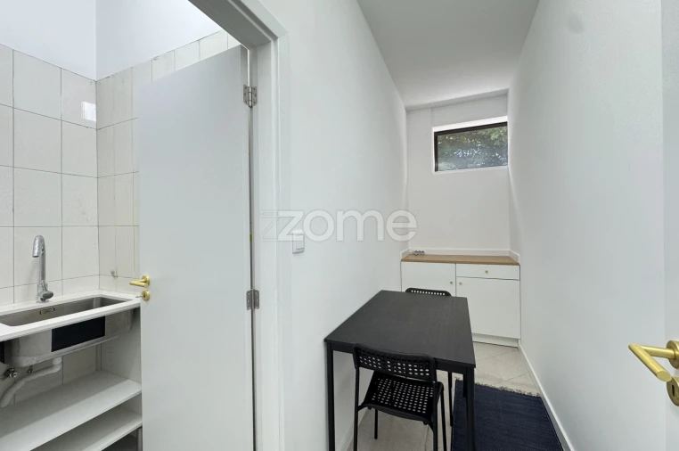 Negócio para Venda em Arcozelo Foto 9