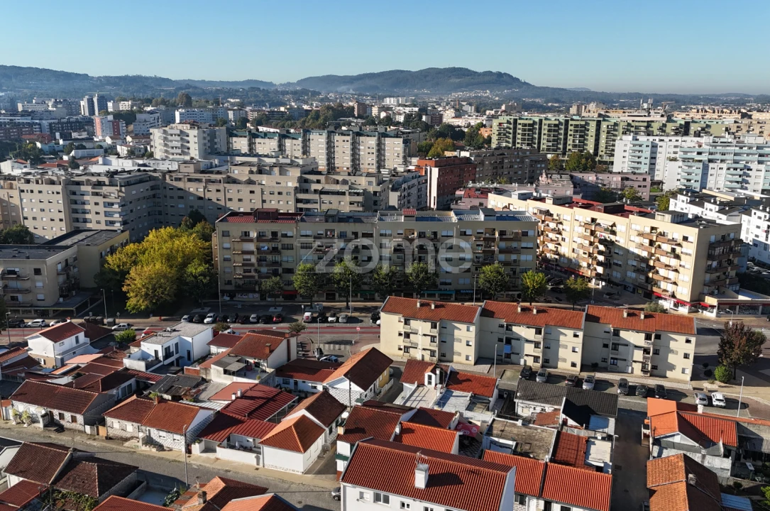 Negócio para Venda em Arcozelo Foto 16