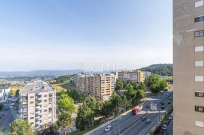 Apartamento T2 para Arrendamento em São Vicente (Braga)