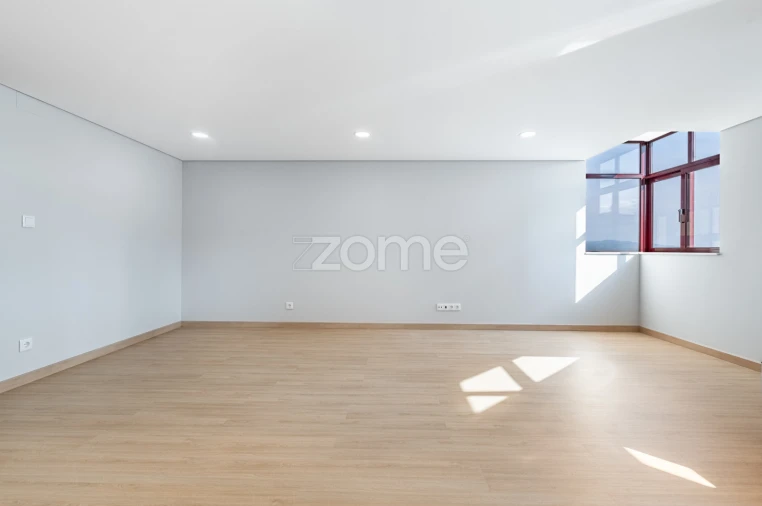Apartamento T2 para Arrendamento em São Vicente (Braga) Foto 7