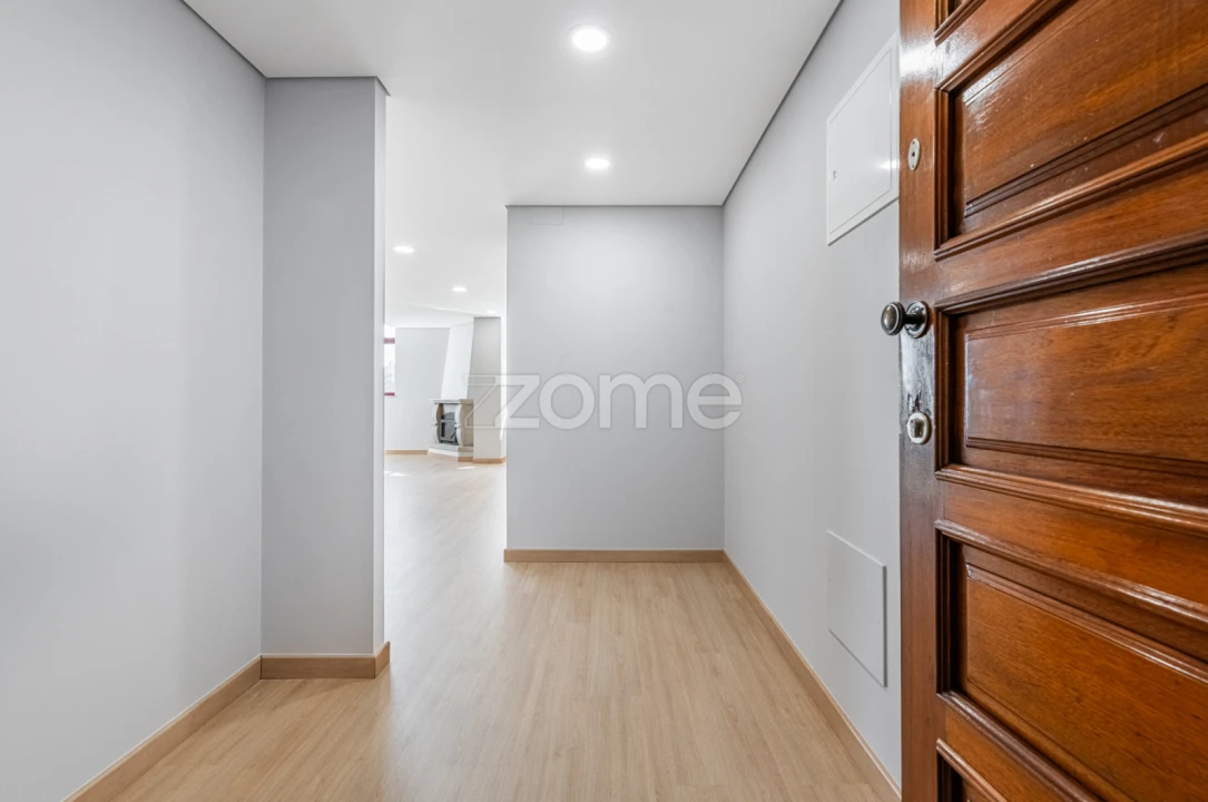 Apartamento T2 para Arrendamento em São Vicente (Braga) Foto 5