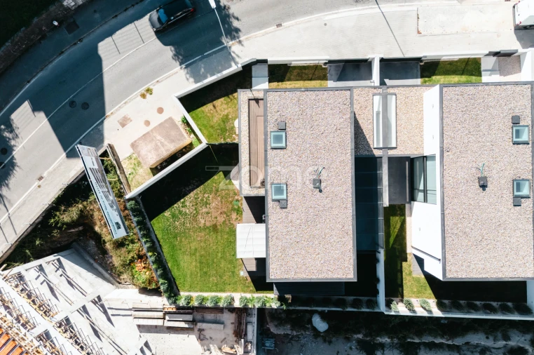 Moradia T3 para Venda em Freamunde Foto 34