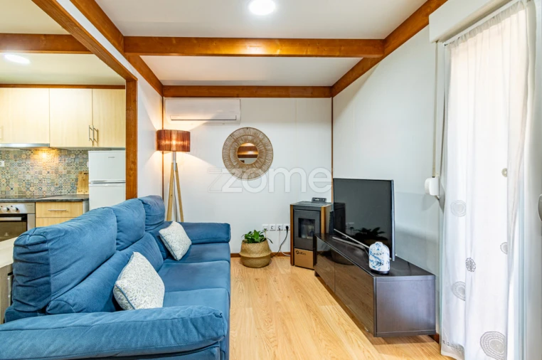 Moradia T2 para Venda em Covas Foto 13