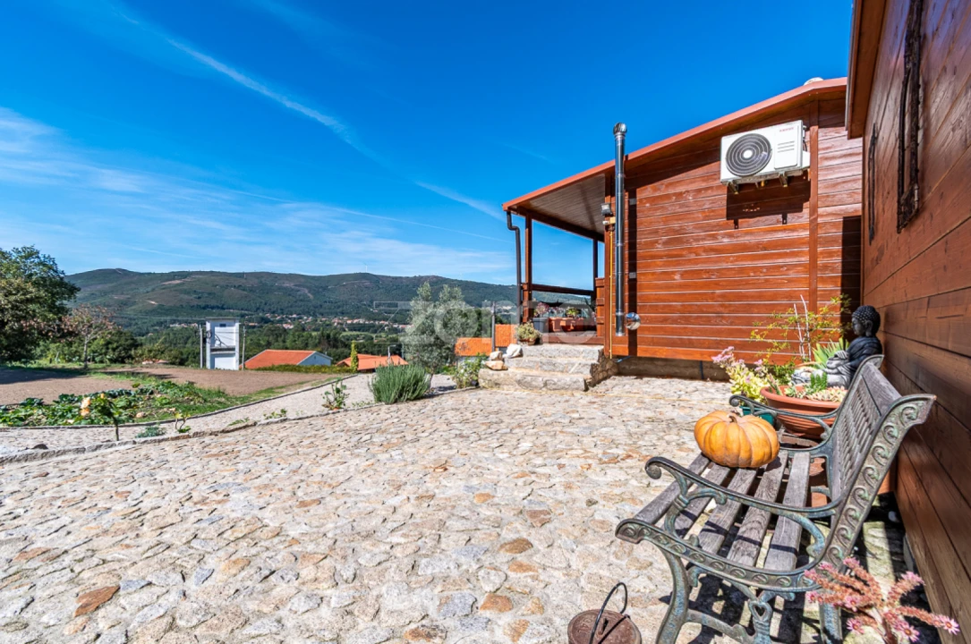 Moradia T2 para Venda em Covas Foto 47