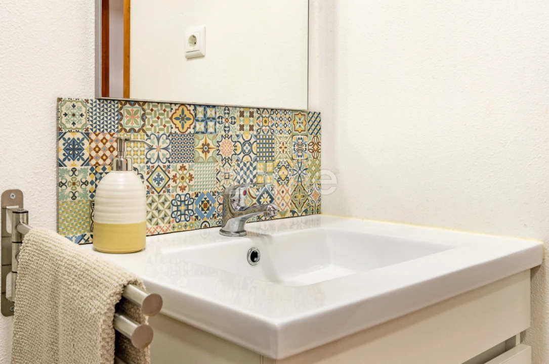 Moradia T2 para Venda em Covas Foto 24