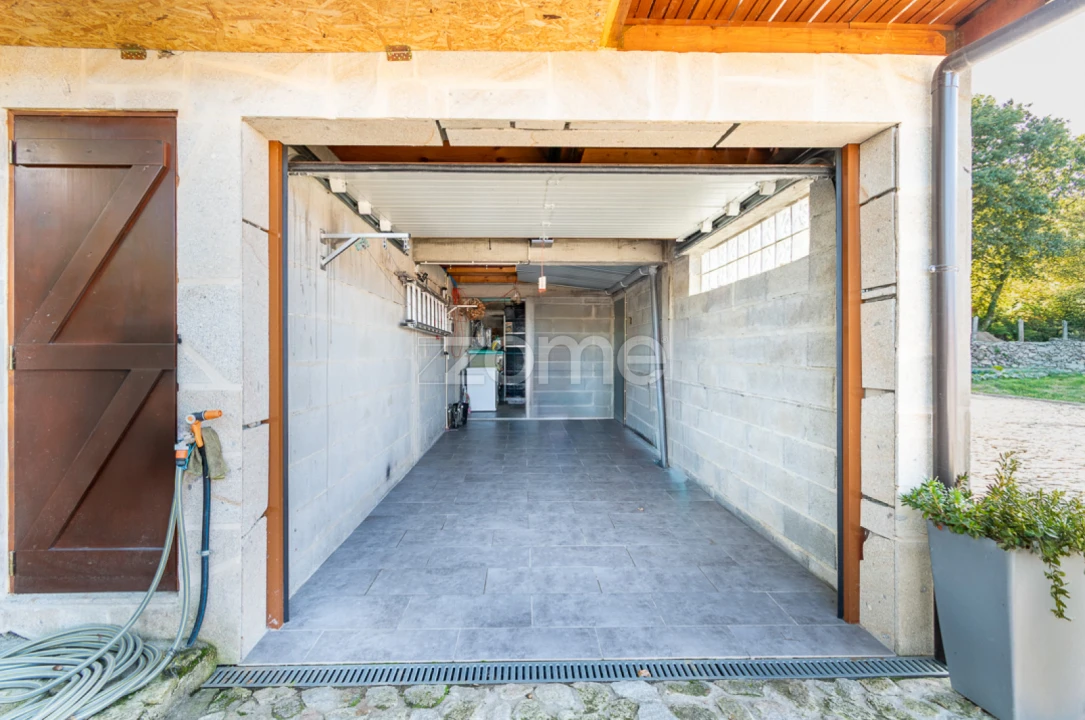 Moradia T2 para Venda em Covas Foto 41