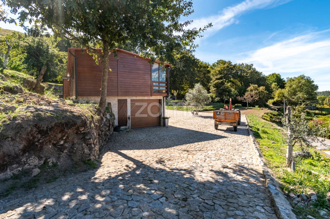 Moradia T2 para Venda em Covas Foto 40