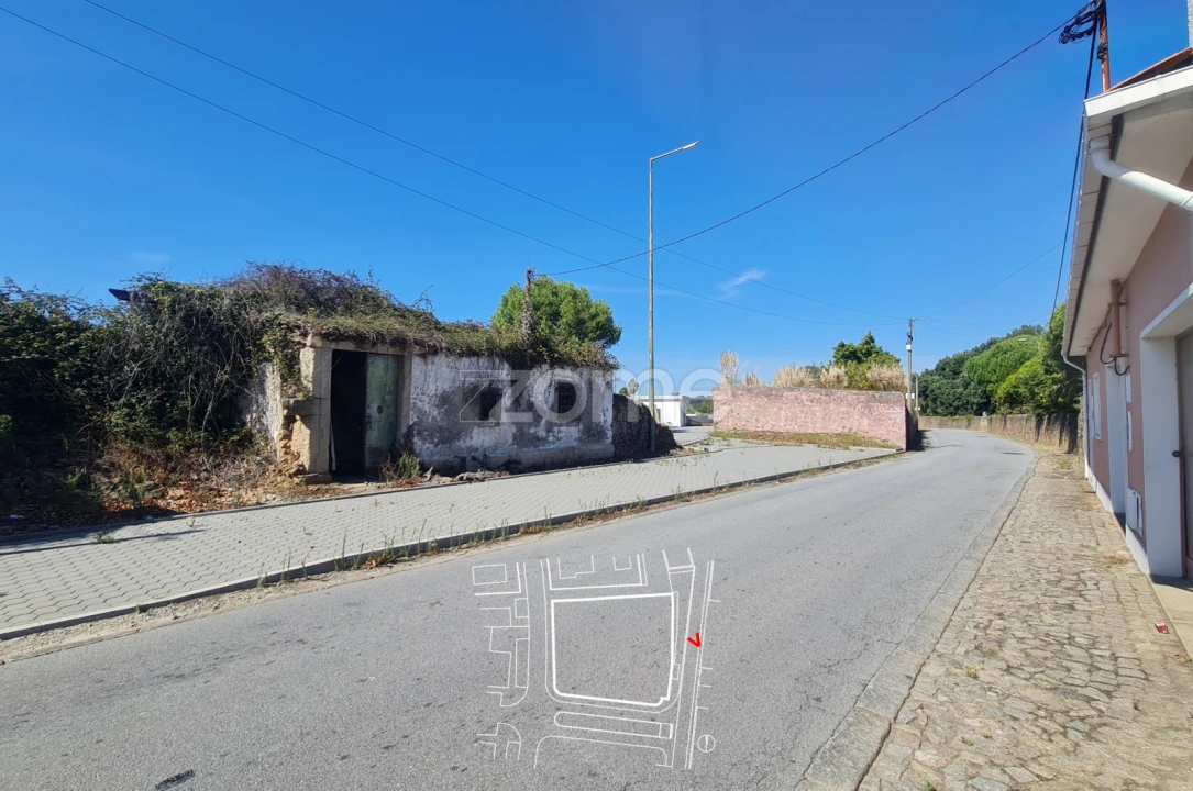 Terreno para Venda em Arcozelo Foto 10