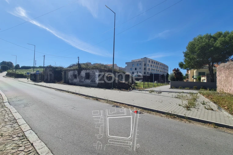 Terreno para Venda em Arcozelo Foto 11