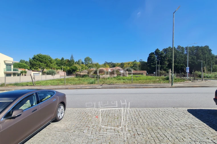 Terreno para Venda em Arcozelo Foto 16