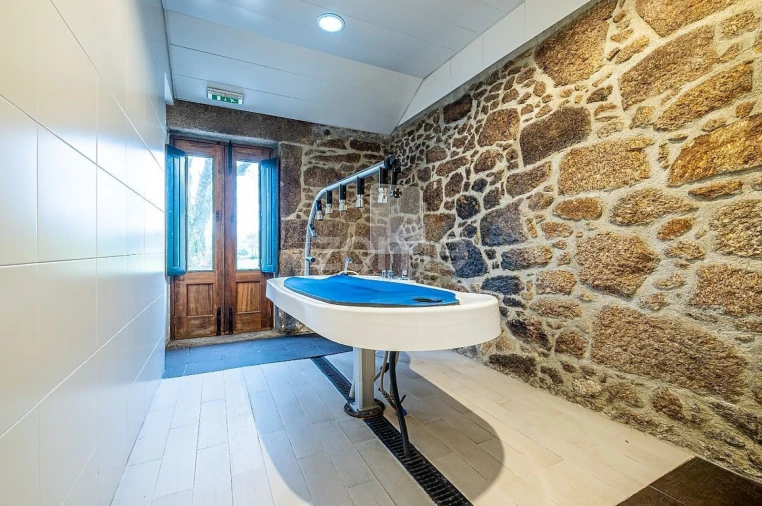 Negócio para Venda em Abraveses Foto 58