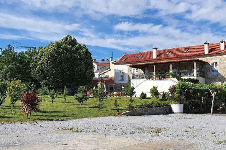 Negócio para Venda em Abraveses Foto 70