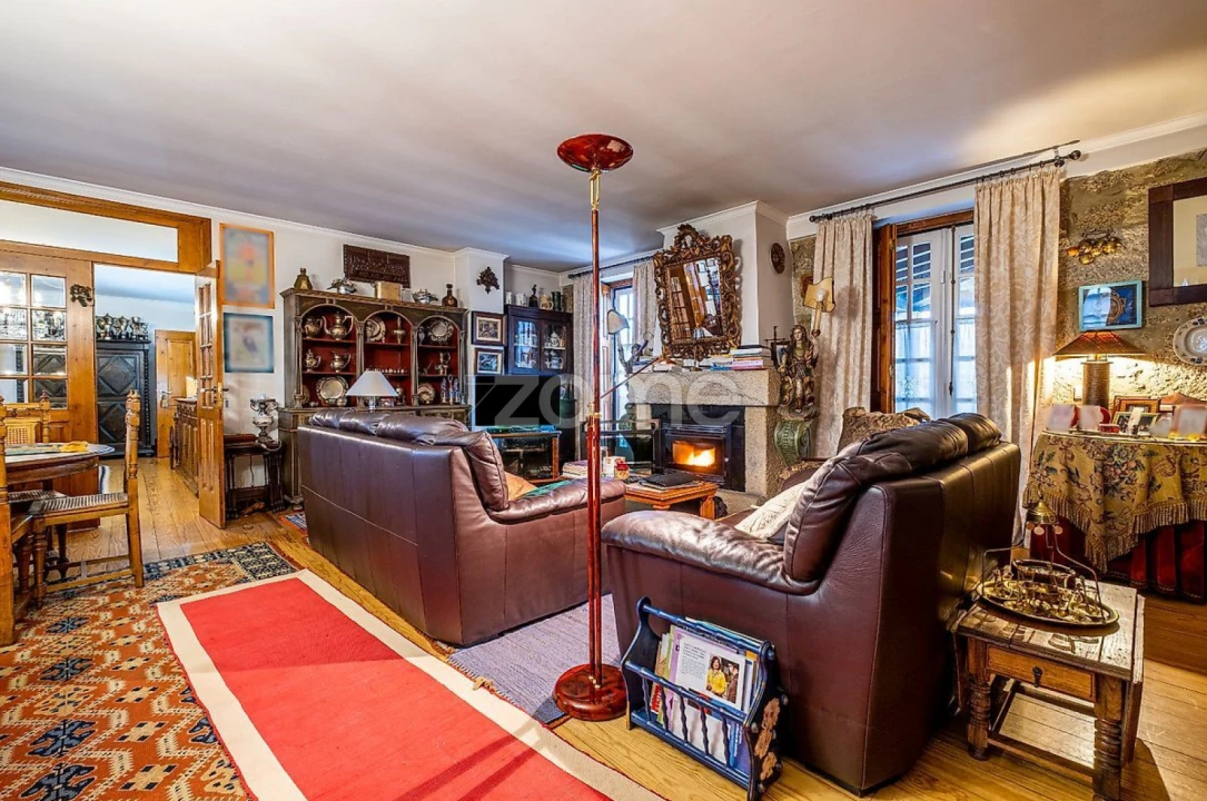 Negócio para Venda em Abraveses Foto 49