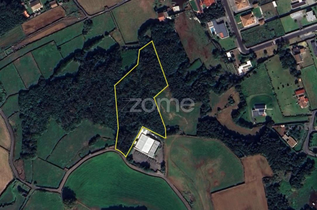 Terreno para Venda em Rabo de Peixe Foto 14