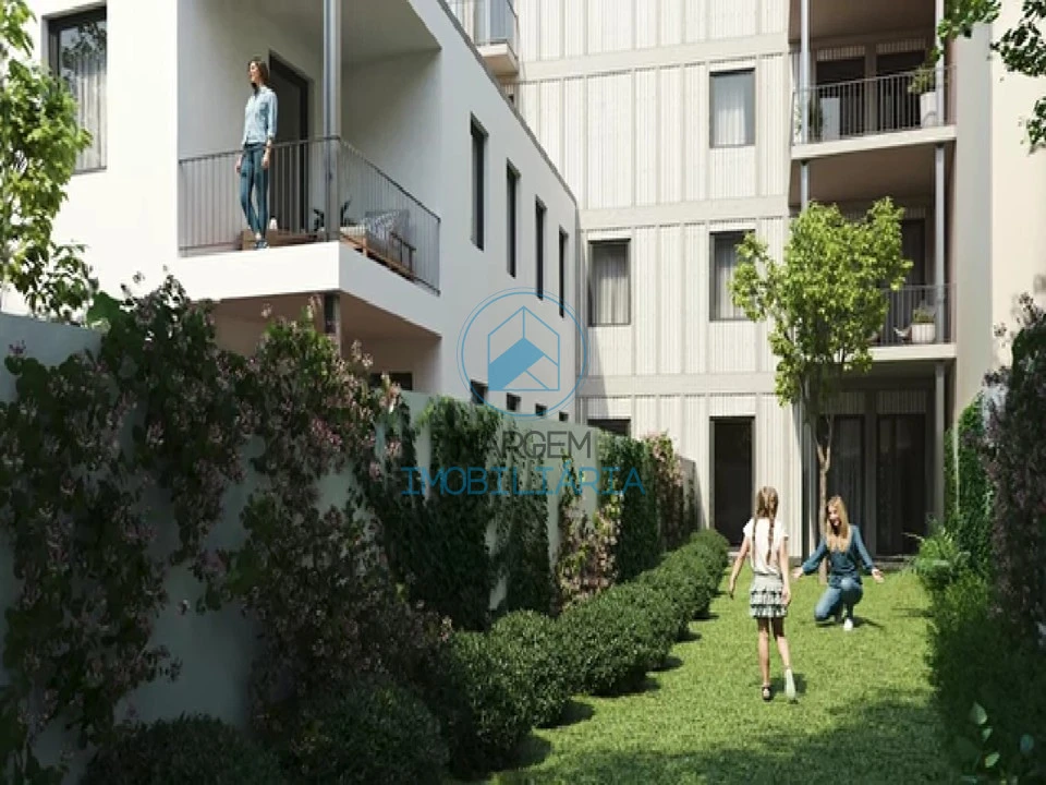 Apartamento T3 para Venda em Cedofeita, Santo Ildefonso, Sé, Miragaia, São Nicolau e Vitória Foto 1